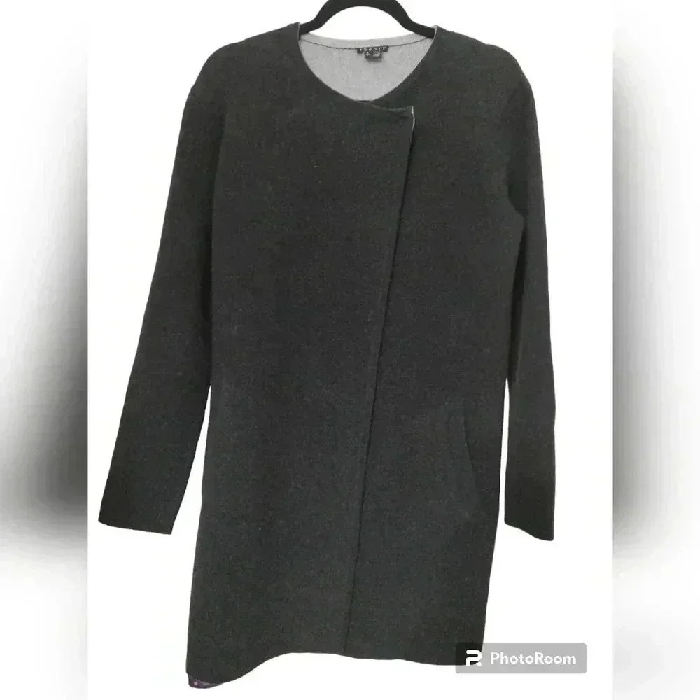 Theory Nyma Coat in Double-Face Wool - Picture 4 of 7